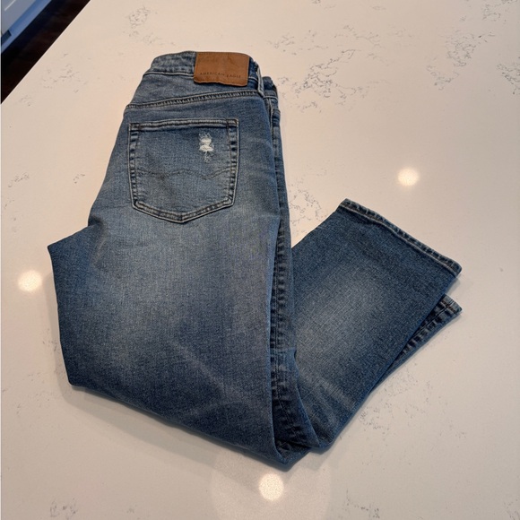 AE American Eagle distressed airflex denim cropped jeans NWT - Picture 8 of 9